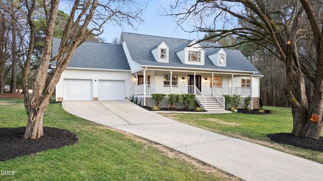 4521 Goosehaven Lane, Holly Springs, NC 27540