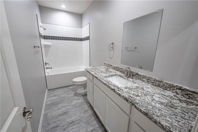 1707 Golden Gate Ave, Kingman, AZ 86401