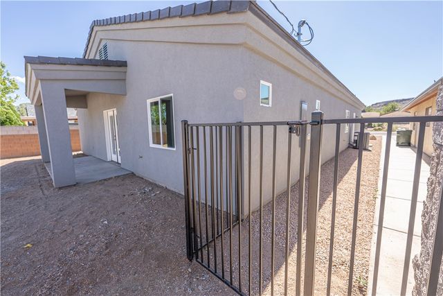 1707 Golden Gate Ave, Kingman, AZ 86401