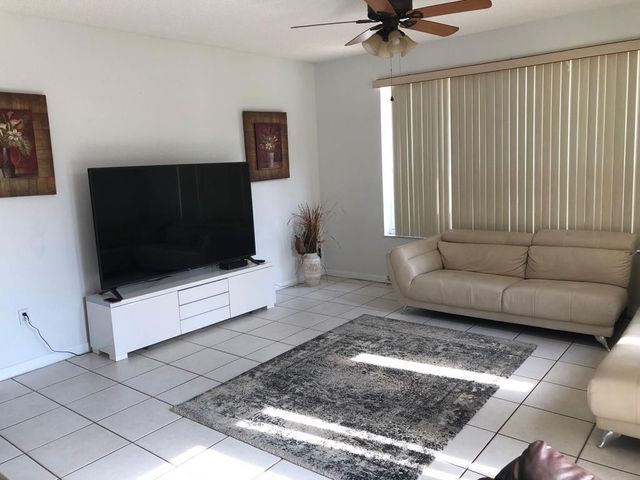 5414 NW 48TH Street, Coconut Creek, FL 33073