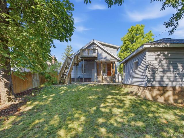 91 Oneida Street, Pontiac, MI 48341