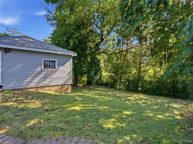 91 Oneida Street, Pontiac, MI 48341