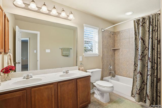 242 Sable Falls, San Antonio, TX 78258