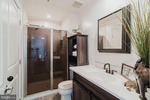 10144 DORSEY LN, Lanham, MD 20706