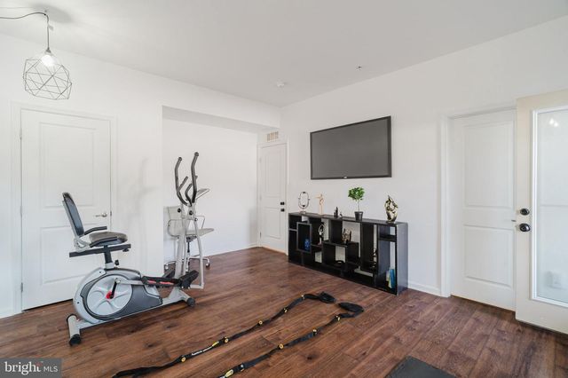 10144 DORSEY LN, Lanham, MD 20706