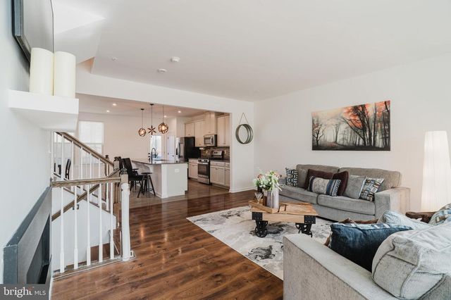 10144 DORSEY LN, Lanham, MD 20706