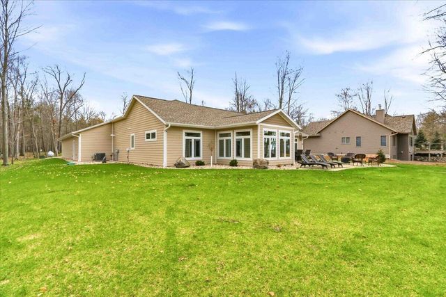 1870 Badger COURT, Arkdale, WI 54613