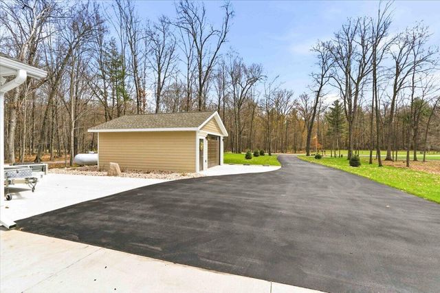 1870 Badger COURT, Arkdale, WI 54613