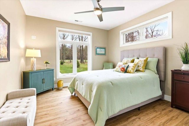 1870 Badger COURT, Arkdale, WI 54613