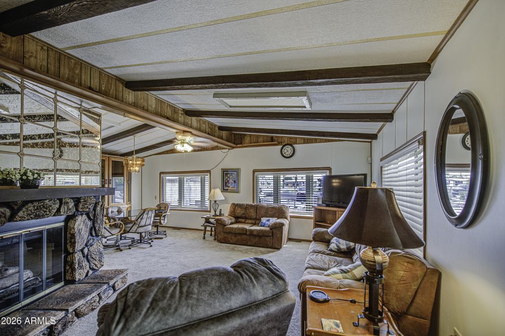 Image 7 of property listing at 7245 E BALMORAL Avenue, Mesa, AZ 85208