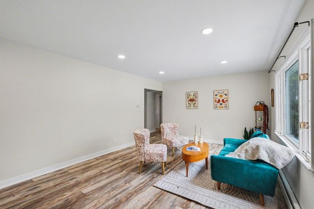 7249 Chandler Drive Ne, Plainfield Twp, MI 49306