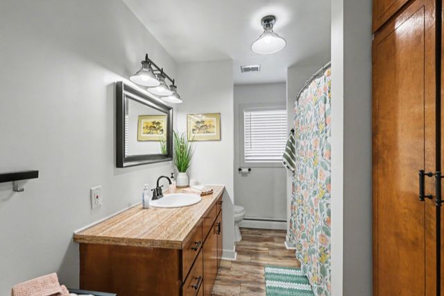 7249 Chandler Drive Ne, Plainfield Twp, MI 49306