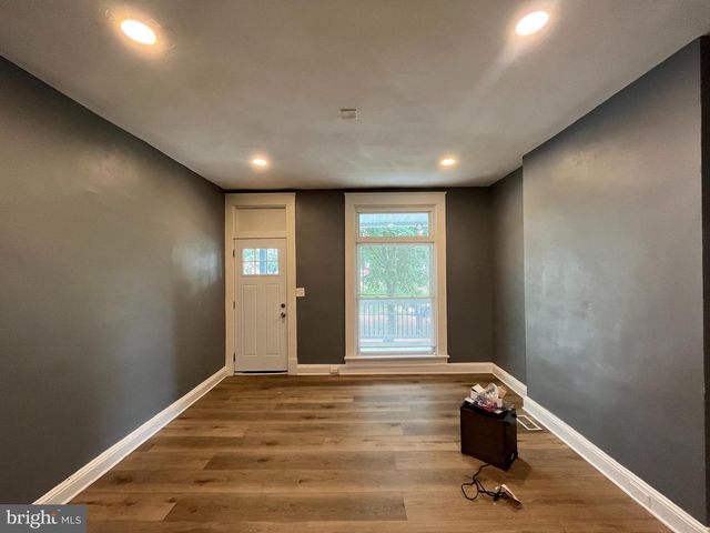 1642 N ASHBURTON ST, Baltimore, MD 21216