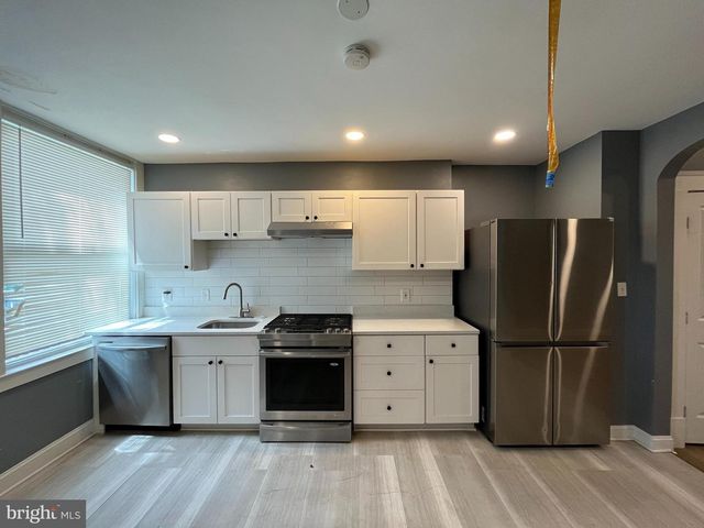 1642 N ASHBURTON ST, Baltimore, MD 21216