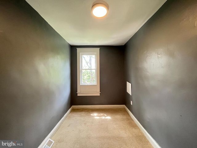 1642 N ASHBURTON ST, Baltimore, MD 21216