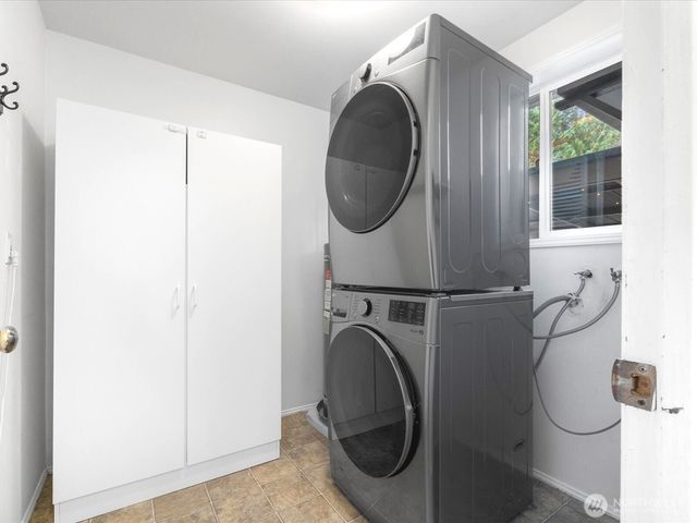 26824 NE Beadonhall Street, Duvall, WA 98019