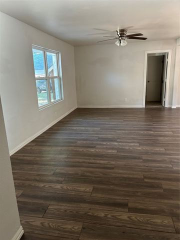 1224 Glenda Drive, Bedford, TX 76022