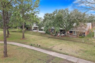 654 W Country Grove Circle, Pearland, TX 77584