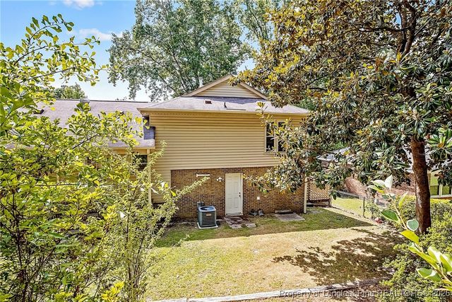 221 Waxhaw Drive, Fayetteville, NC 28314