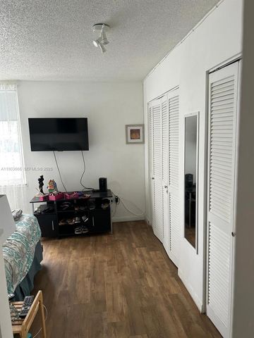 250 180th Drive 108, Sunny Isles Beach, FL 33160
