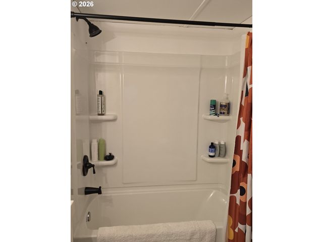 501 DIVISION Ave 28, Eugene, OR 97404