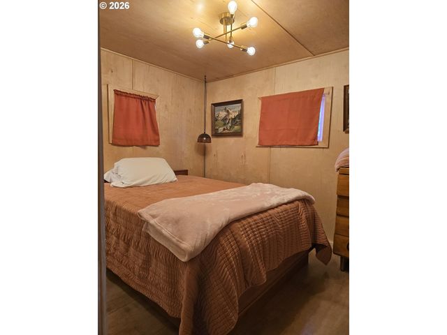 501 DIVISION Ave 28, Eugene, OR 97404