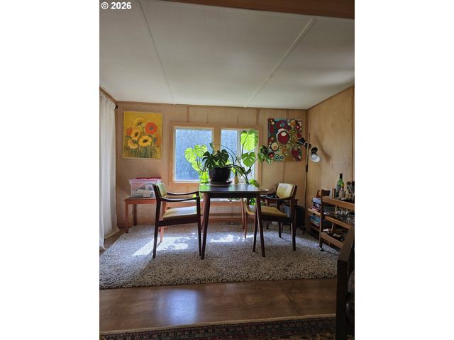 501 DIVISION Ave 28, Eugene, OR 97404