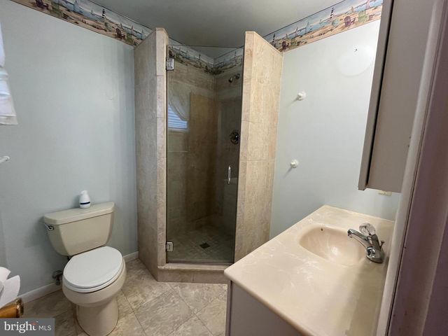 1327 LACEBARK ST, Feasterville Trevose, PA 19053