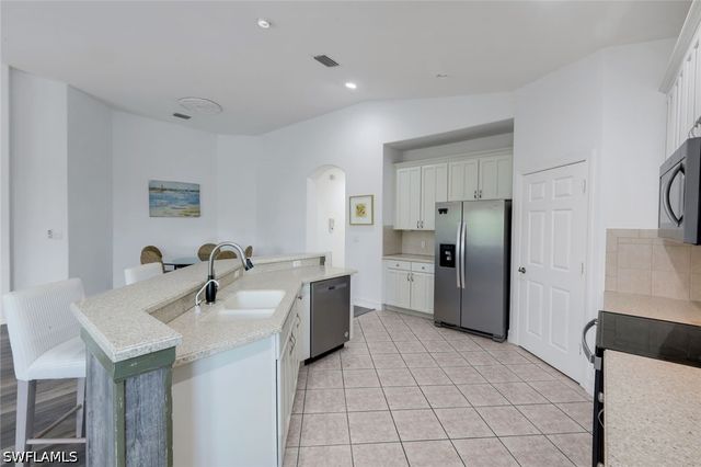 1277 RIALTO WAY 201, Naples, FL 34114