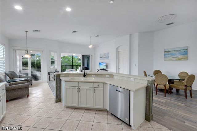 1277 RIALTO WAY 201, Naples, FL 34114