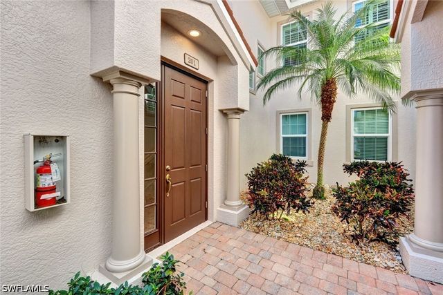 1277 RIALTO WAY 201, Naples, FL 34114