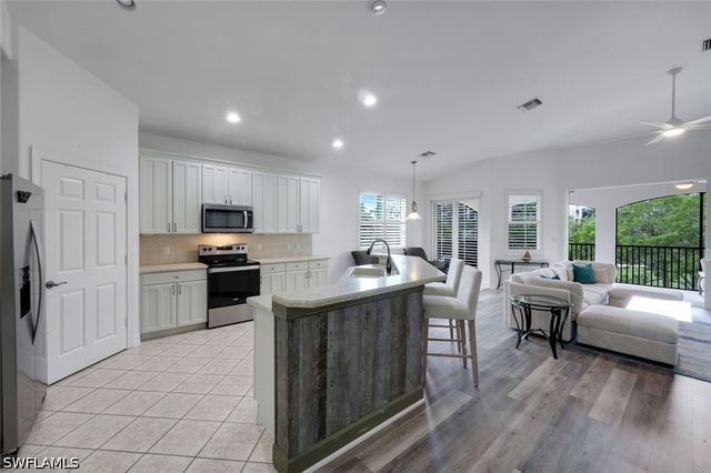 1277 RIALTO WAY 201, Naples, FL 34114