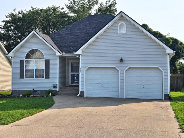 888 Cindy Jo Ct, Clarksville, TN 37040