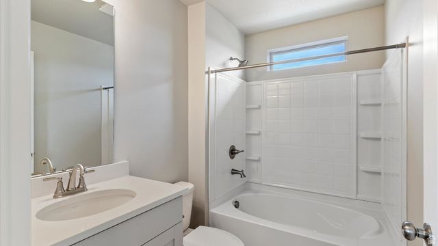 315 E KANAB CREEK DR, Saratoga Springs, UT 84045