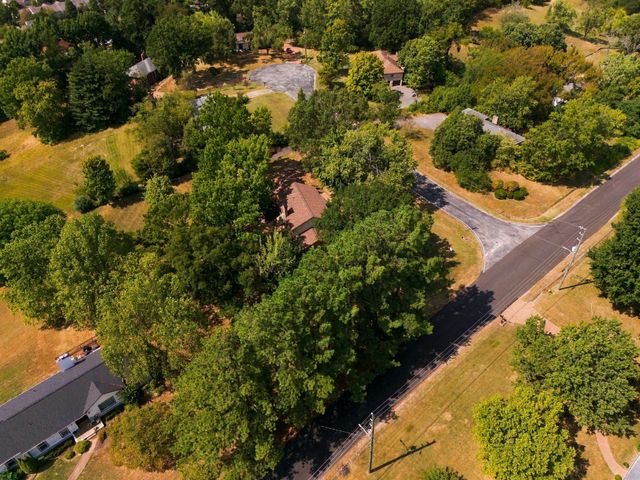 5629 Highland Way, Nashville, TN 37211