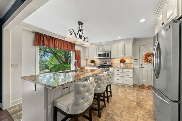 5629 Highland Way, Nashville, TN 37211