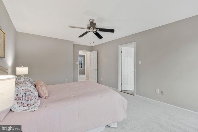 10106 BUSHMAN DR, Oakton, VA 22124