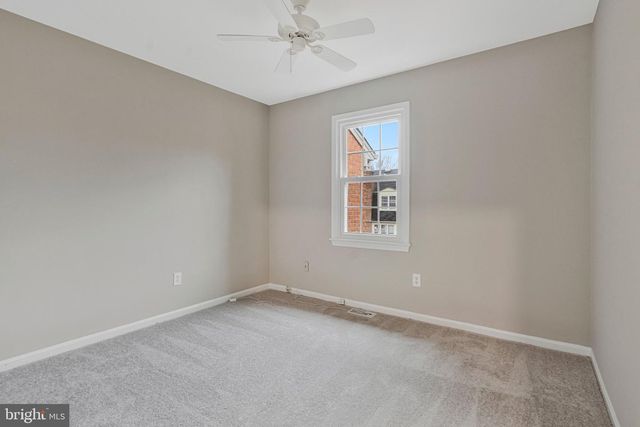 10106 BUSHMAN DR, Oakton, VA 22124