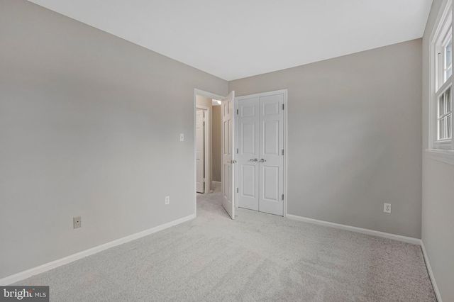 10106 BUSHMAN DR, Oakton, VA 22124