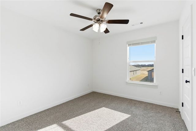 2340 Max Avenue, Bentonville, AR 72713