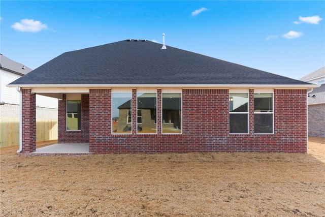 2340 Max Avenue, Bentonville, AR 72713