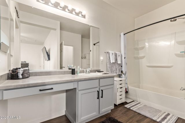 18003 W IDA Lane, Surprise, AZ 85387