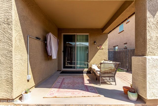 18003 W IDA Lane, Surprise, AZ 85387