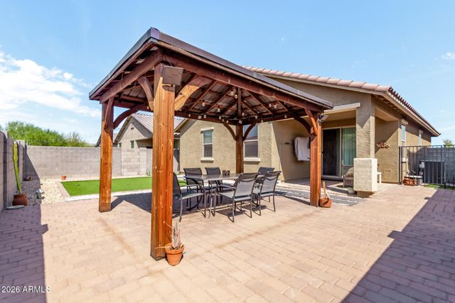 18003 W IDA Lane, Surprise, AZ 85387