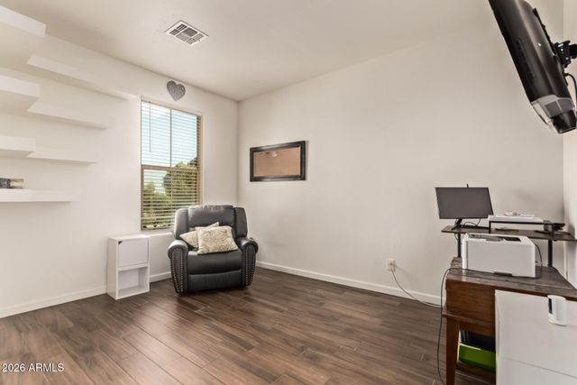 18003 W IDA Lane, Surprise, AZ 85387