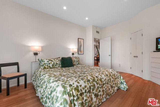 8160 Manitoba Street 113, Playa Del Rey (los Angeles), CA 90293