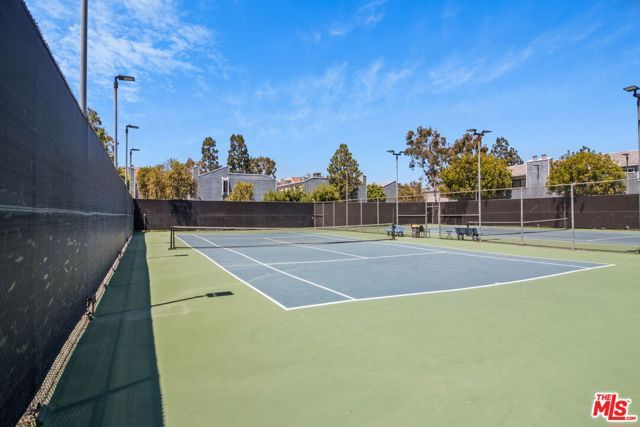 8160 Manitoba Street 113, Playa Del Rey (los Angeles), CA 90293