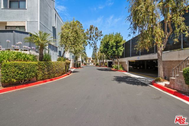 8160 Manitoba Street 113, Playa Del Rey (los Angeles), CA 90293