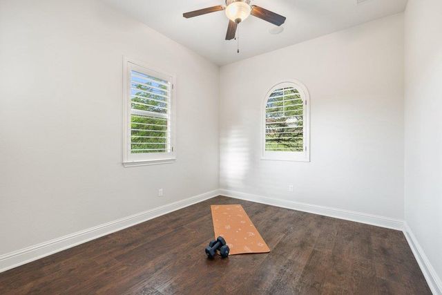 303 Bella Montagna CIR, Austin, TX 78734