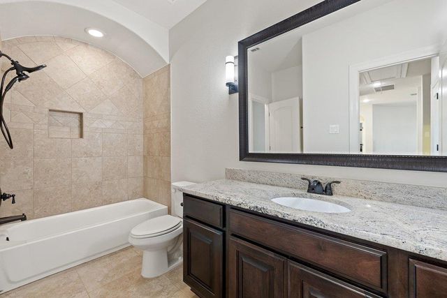 303 Bella Montagna CIR, Austin, TX 78734